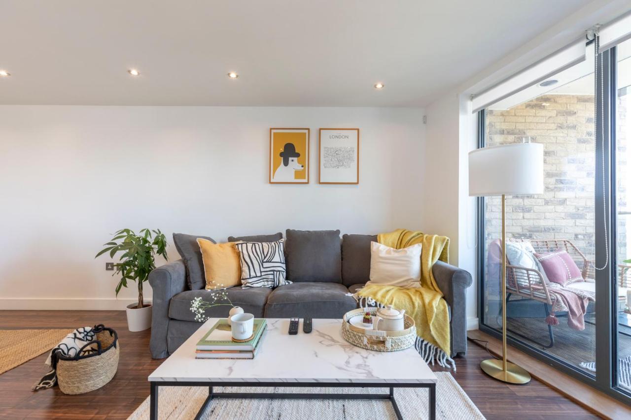 Modern Luxe Apt Just 10 Mins From Tower Bridge! Easy Access To Tube And Bus Londres Extérieur photo