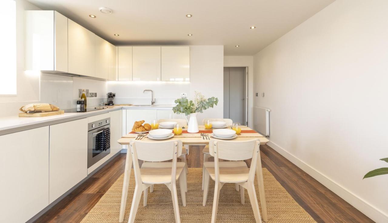 Modern Luxe Apt Just 10 Mins From Tower Bridge! Easy Access To Tube And Bus Londres Extérieur photo